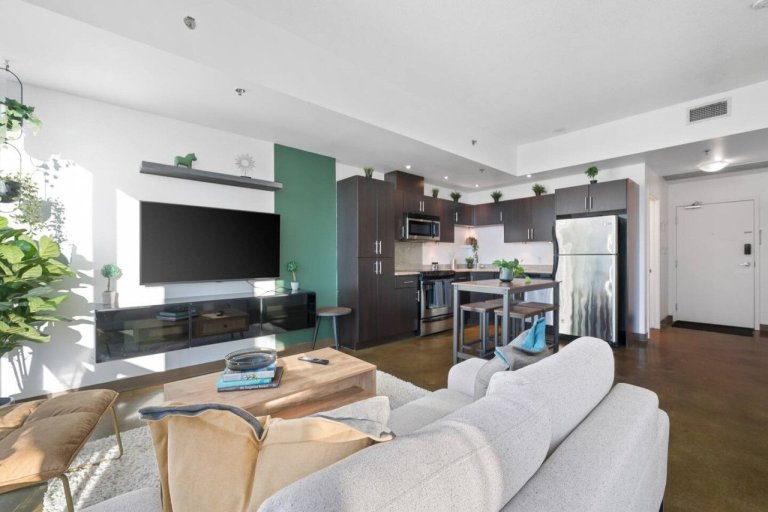 51881-226925-kZy4N9U0rUJ9nGLvnnmQJUpZAUfhXqIPjkiSYX7WylY-65a52380871e9