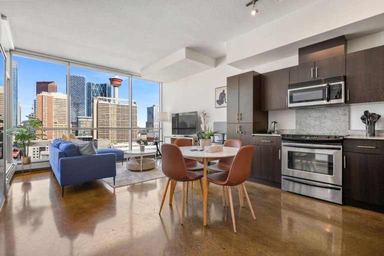 51881-309598-A6pRN-bYX7E93FKjwMjV0g2KvZYq03rx9xIAUMtMmFE-66ea34b7ce06a