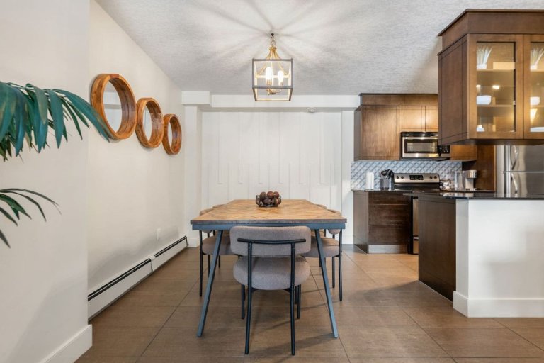 51881-335004-ErNMRh62YQM6cH2dNGFFZMVCGqhDZWvKSowGkhIea--4-6748e9a5d67d5